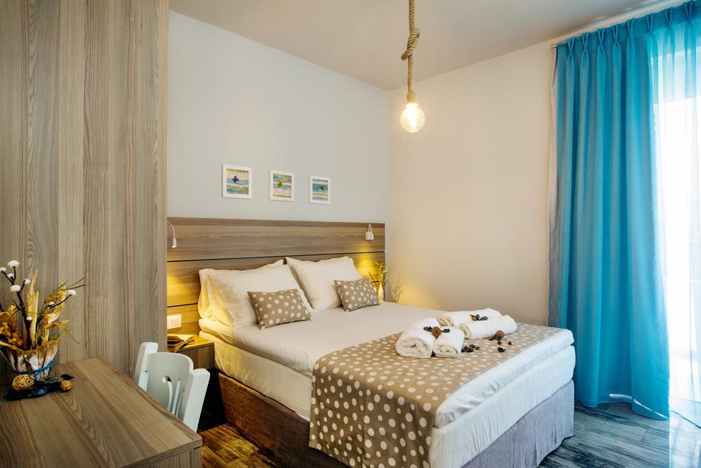 Beachside Apartment In Plakias Centre! المظهر الخارجي الصورة